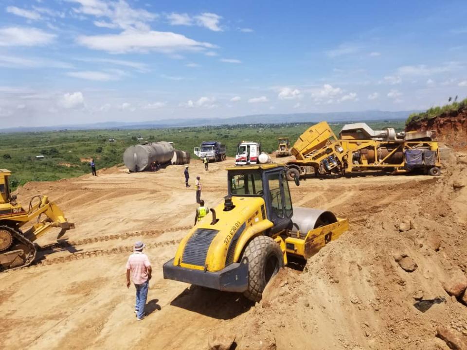 Earthworks construction equipment